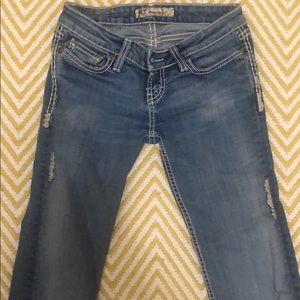 Buckle jeans- small